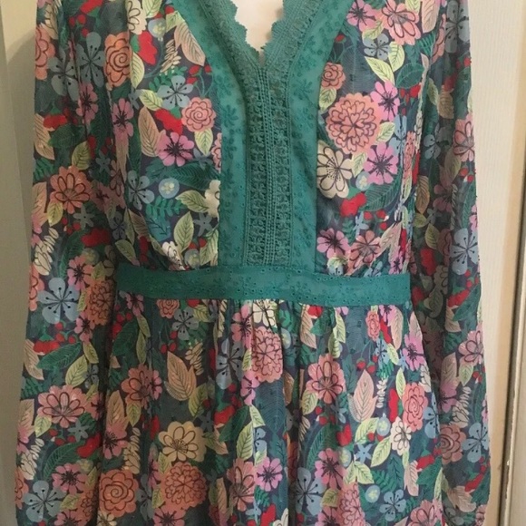Adorable Matilda Jane floral top. Size xxl - Picture 2 of 4